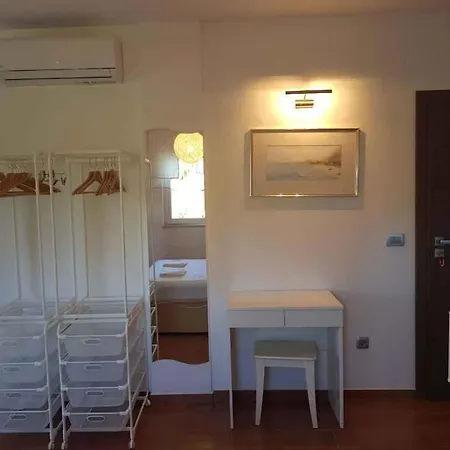 Apartment In - Peljesac 43535 Orebic