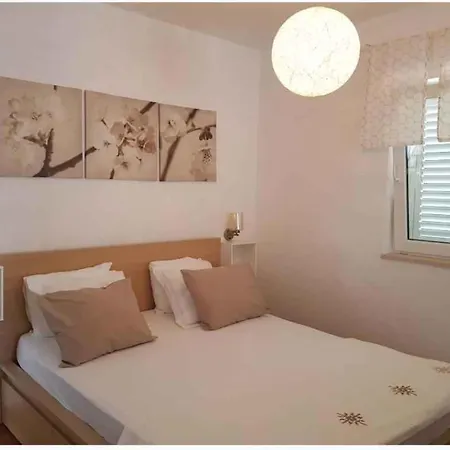 Apartment In - Peljesac 43535