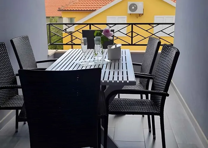 Apartment In - Peljesac 43535